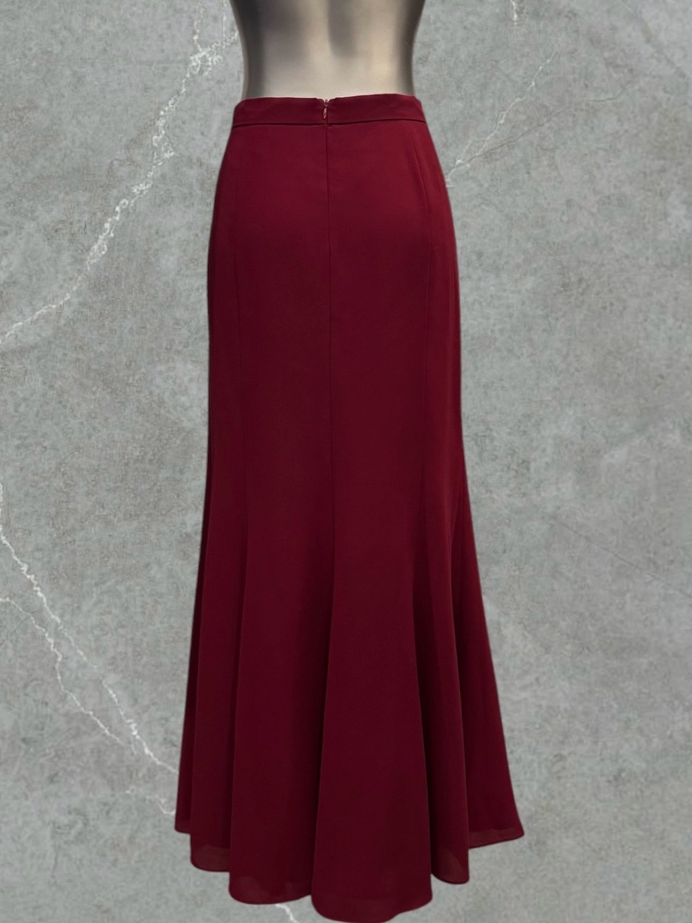 Classic Burgundy Maxi Skirt with Flared Hem - Picture 4 of 15